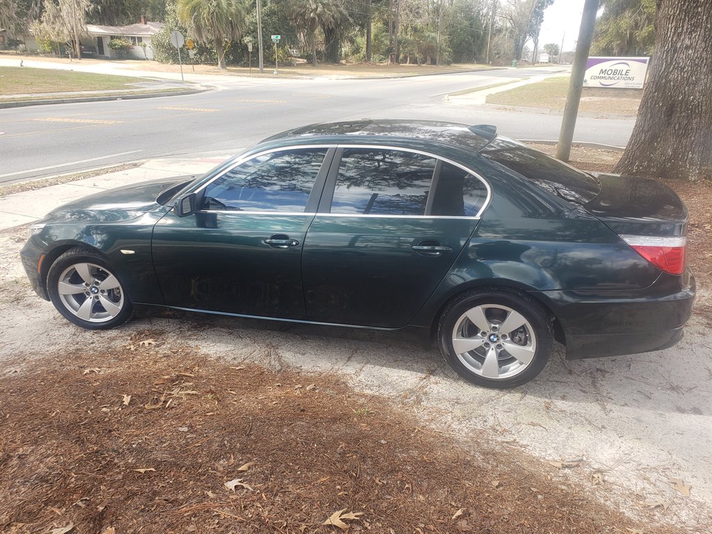 2008 BMW 5 Series 528i's photo